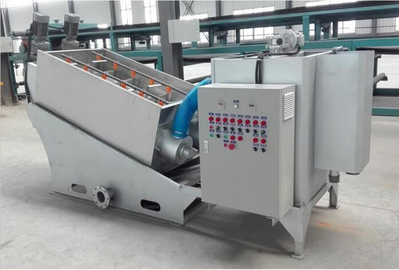 疊螺機廠家分享通過電控箱自動間隔時間實現沖洗功能